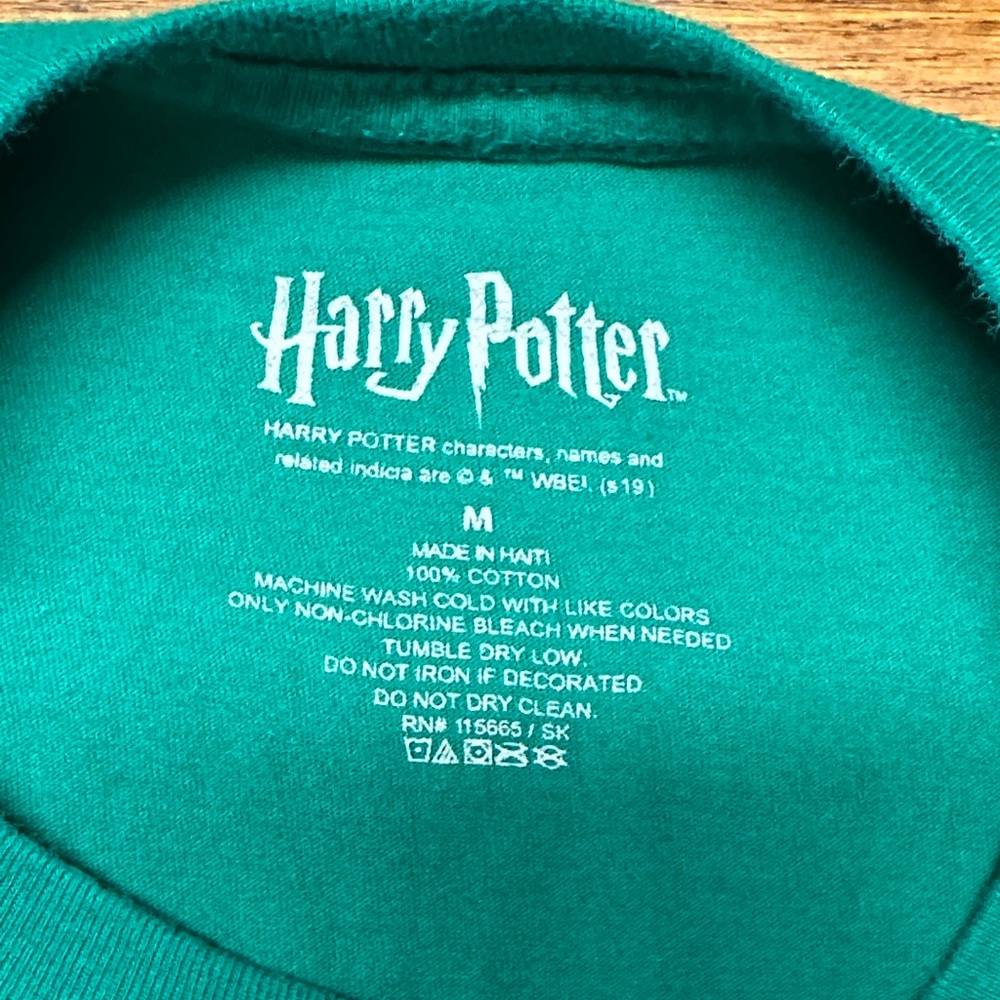 Slytherin Quidditch short sleeve shirt - Picture 5 of 5